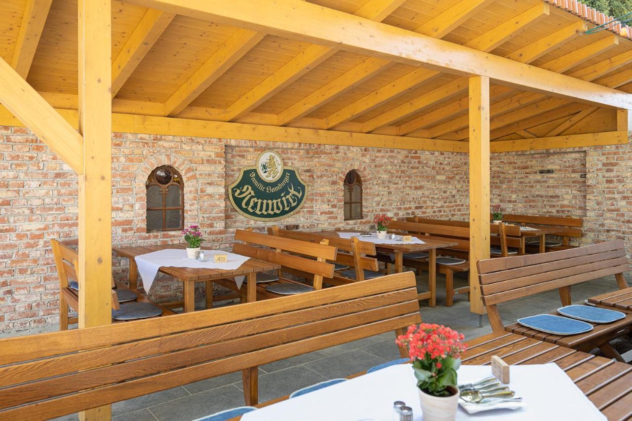 Hotel Neuwirt هالبرغموس المظهر الخارجي الصورة