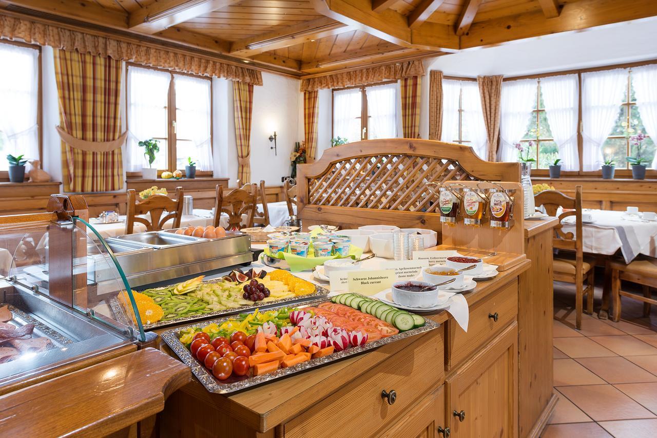 Hotel Neuwirt هالبرغموس المظهر الخارجي الصورة